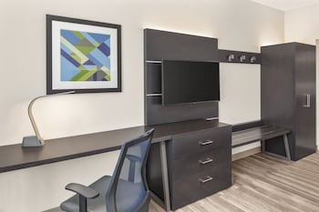 Holiday Inn Express Hotel & Suites Hardeeville - Hilton Head,South Carolina>>Hardeeville,3 star