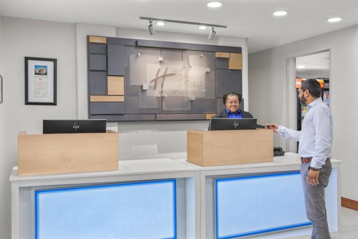 holiday inn express hotel and suites hardeeville hilton head