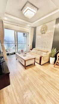 sapphire homestay h long