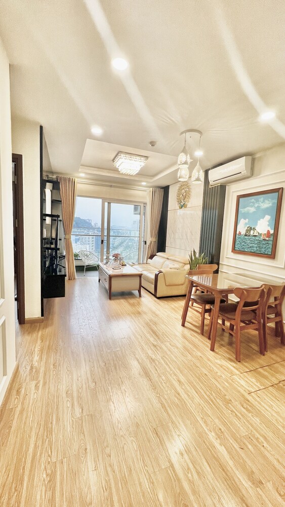 sapphire homestay h long