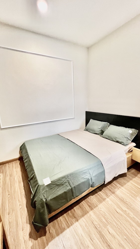 sapphire homestay h long