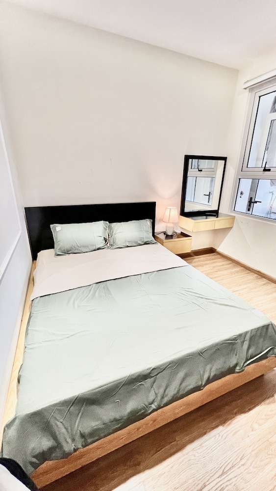 sapphire homestay h long
