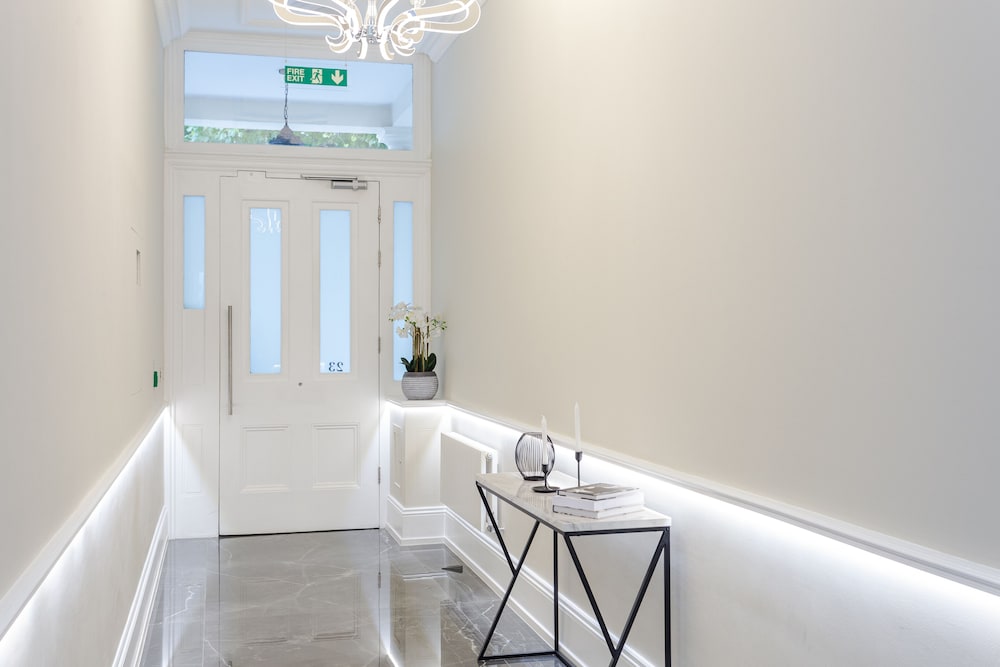 courtfield apartments