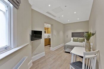 courtfield apartments