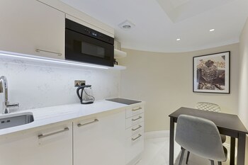 courtfield apartments