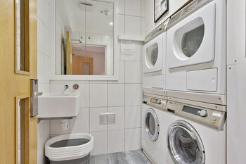 courtfield apartments