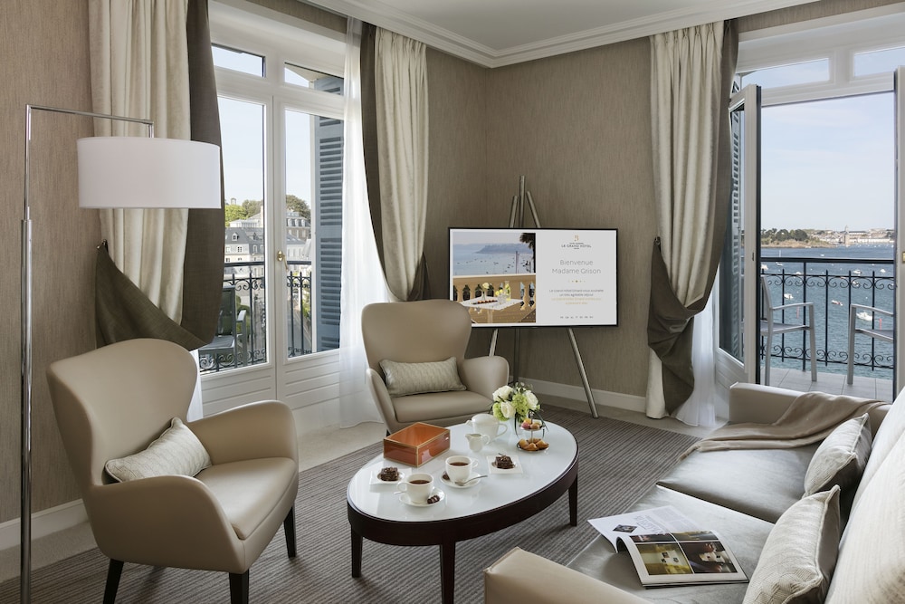 grand hotel barriere