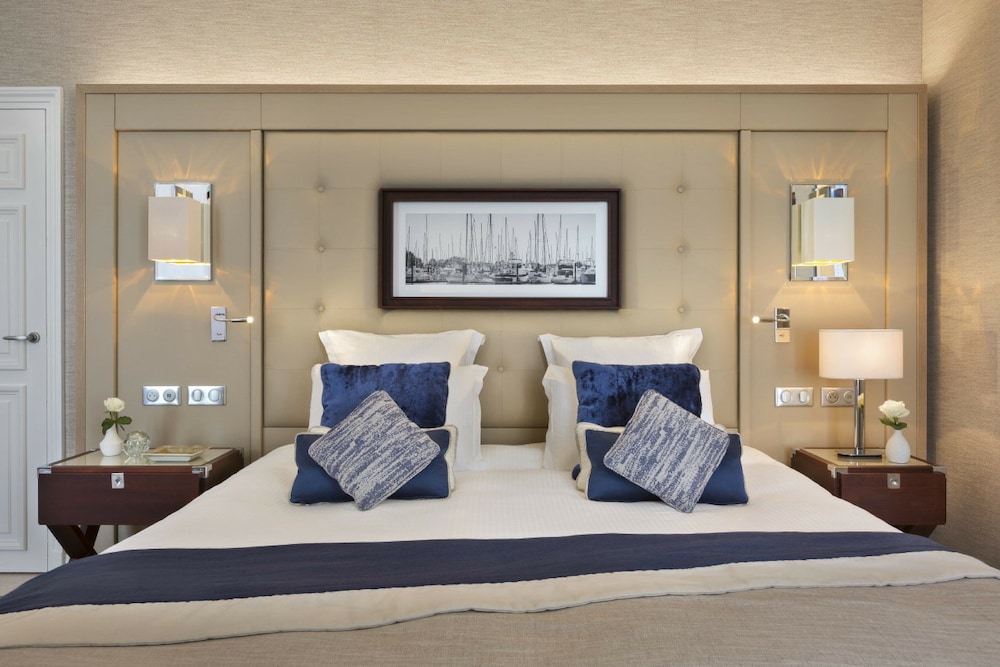 grand hotel barriere