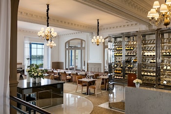 grand hotel barriere
