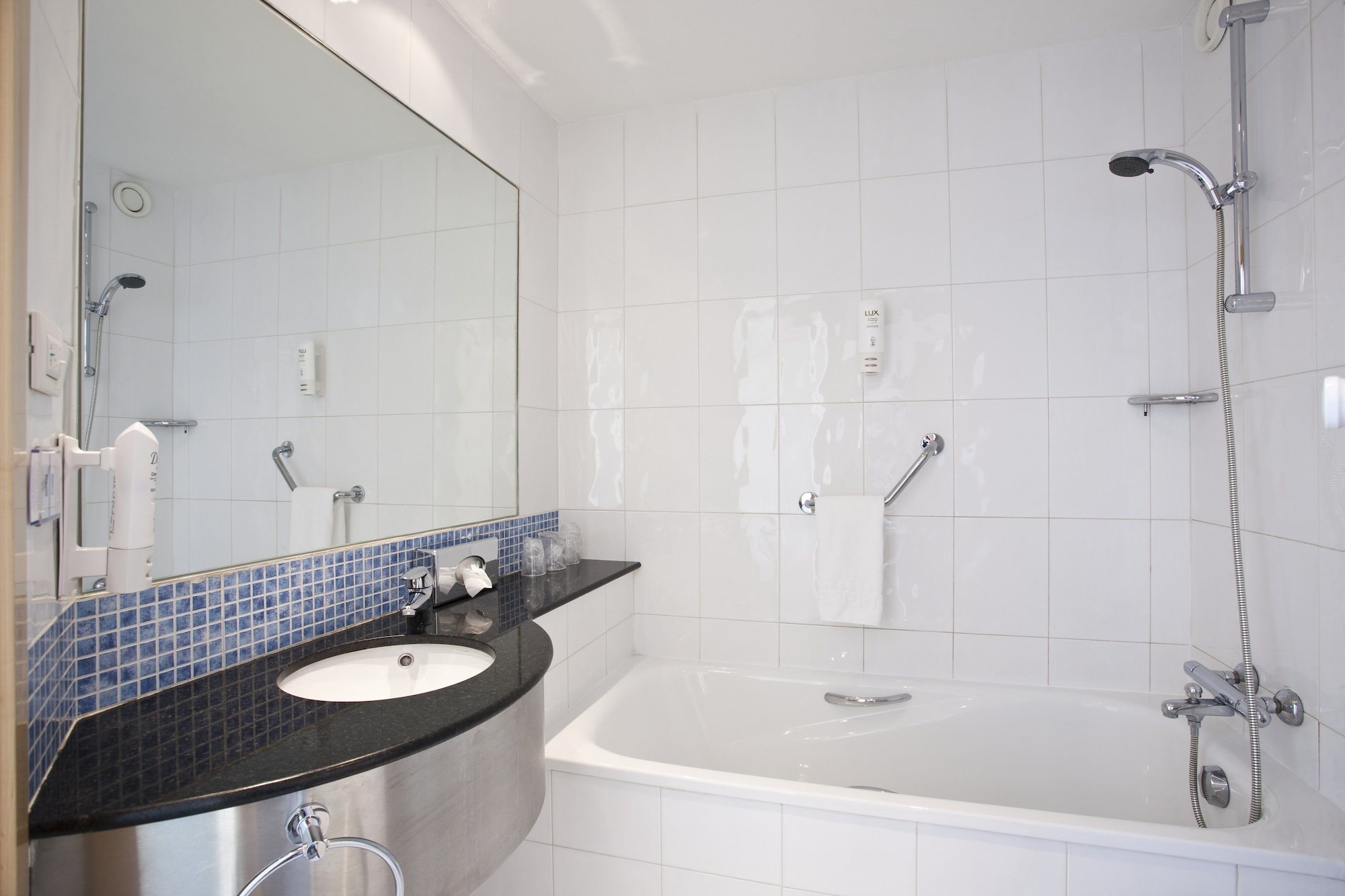 holiday inn express madrid alcorcon