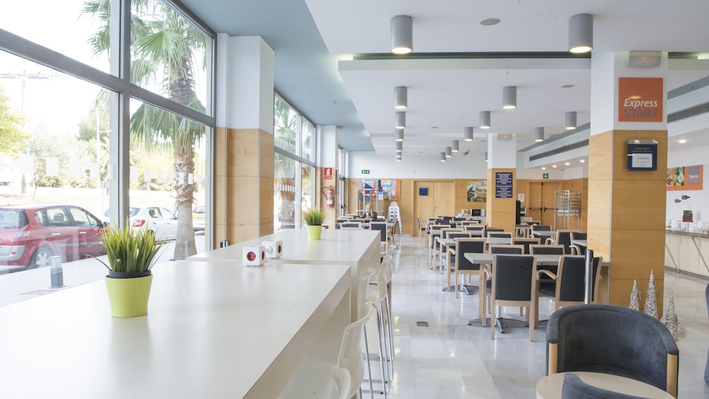 holiday inn express madrid alcorcon