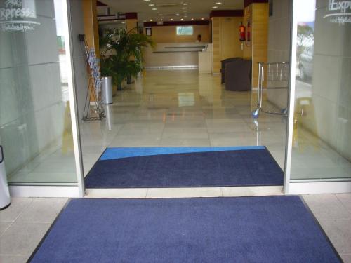 holiday inn express madrid alcorcon