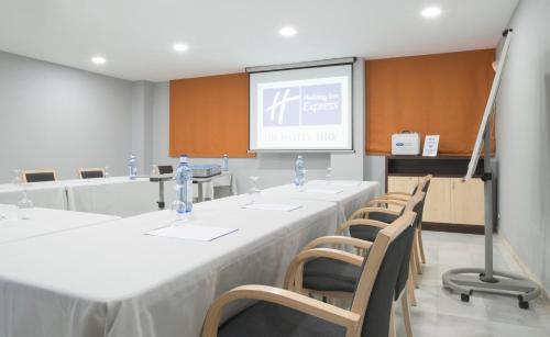 holiday inn express madrid alcorcon