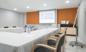 holiday inn express madrid alcorcon