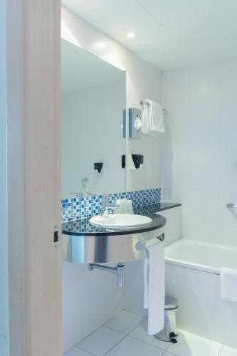 holiday inn express madrid leganes by ihg