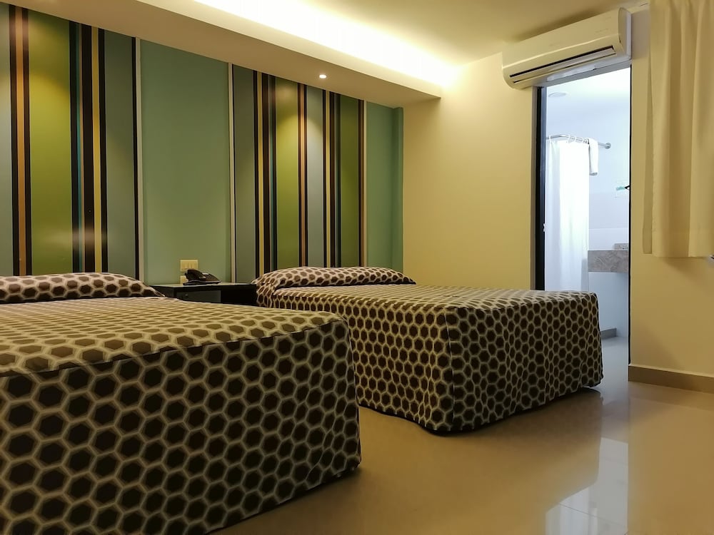 Hotel Mar Y Tierra Veracruz,Coatzacoalcos>>Coatepec,3 star