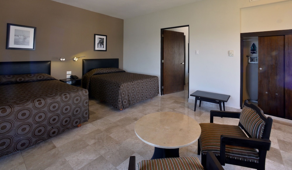 Hotel Mar Y Tierra Veracruz,Coatzacoalcos>>Coatepec,3 star