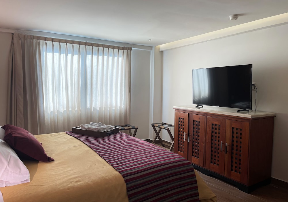 hotel victoria poza rica by brahma