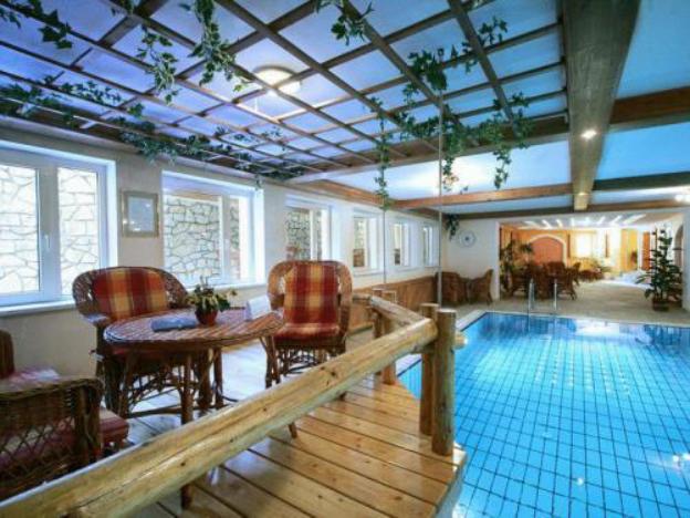 villa medici hotel restaurant