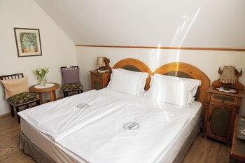 nomad hotel and glamping