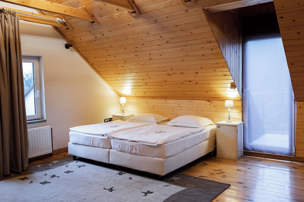 nomad hotel and glamping