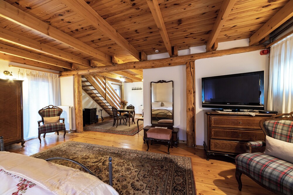 nomad hotel and glamping