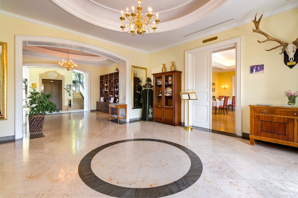 castle hotel grof degenfeld superior