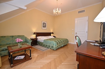 castle hotel grof degenfeld superior