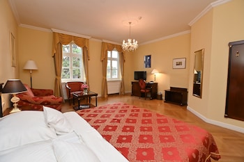 castle hotel grof degenfeld superior