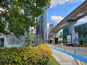quzoma suites vortex klcc