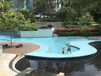 quzoma suites vortex klcc