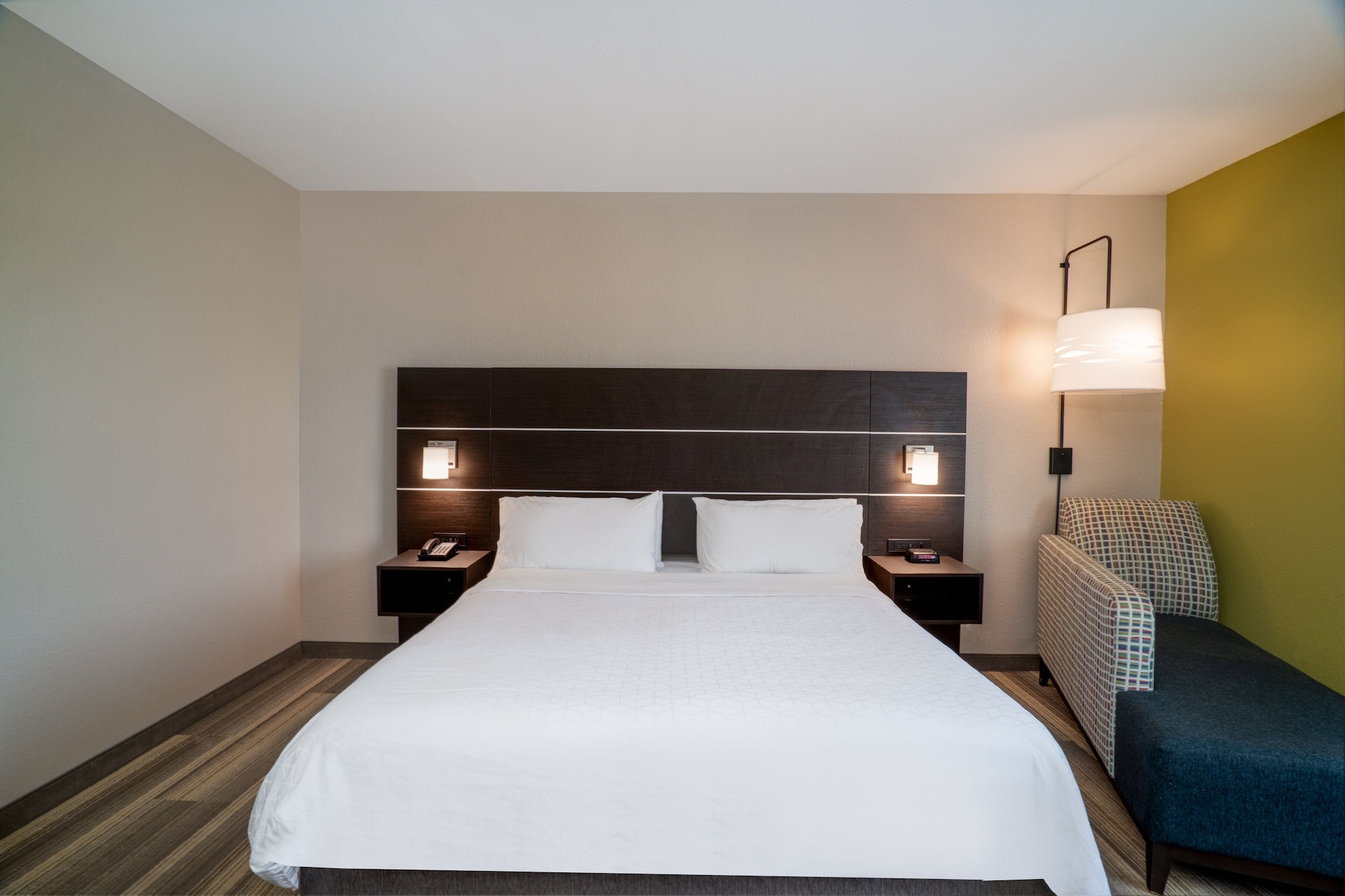 holiday inn express and suites winona north by ihg