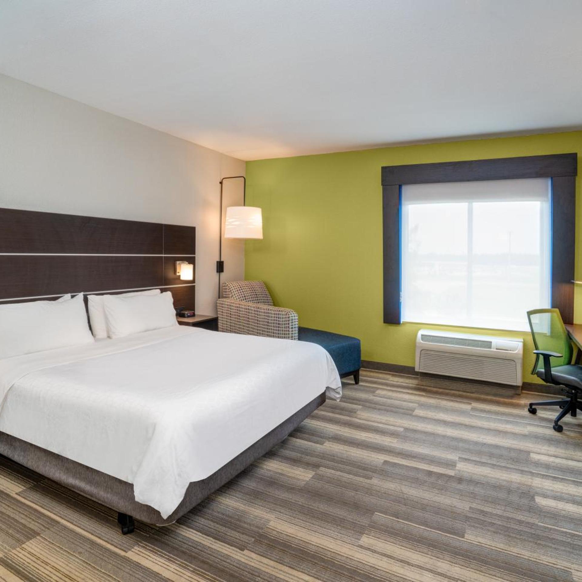 holiday inn express and suites winona north by ihg