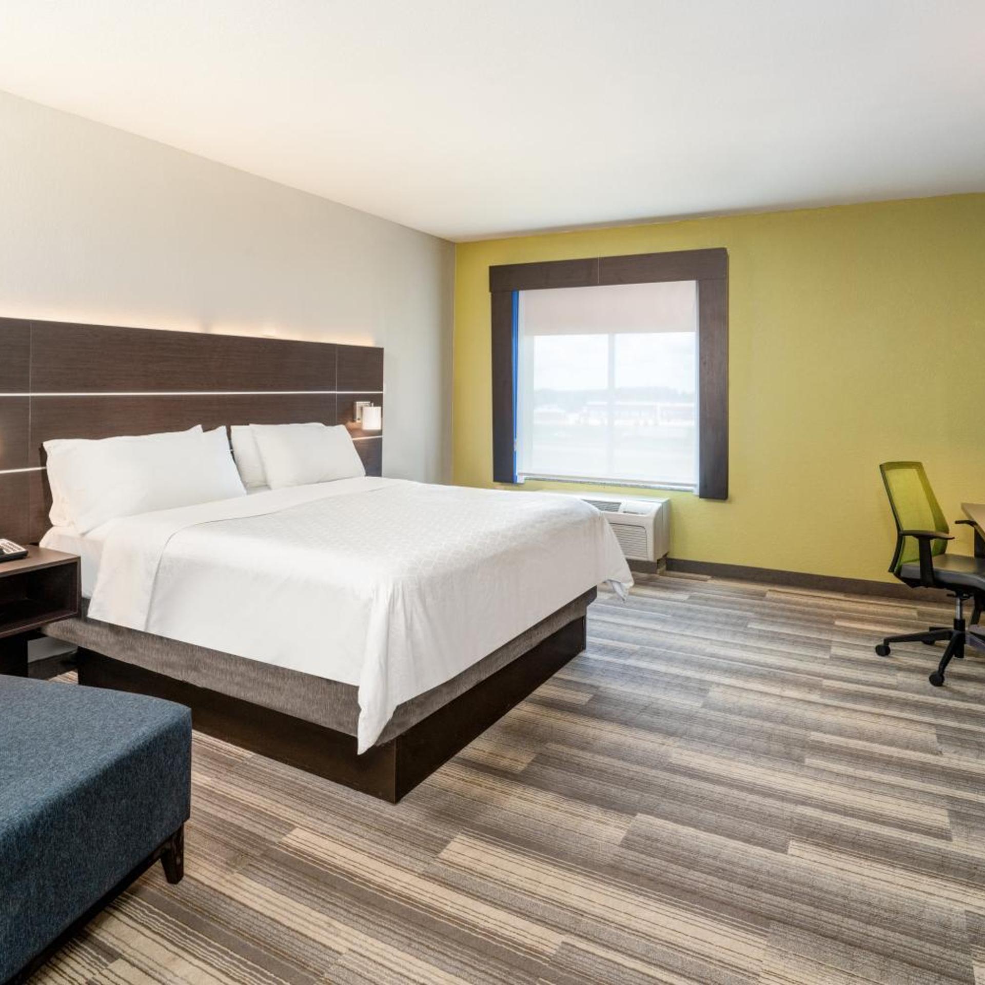 holiday inn express and suites winona north by ihg