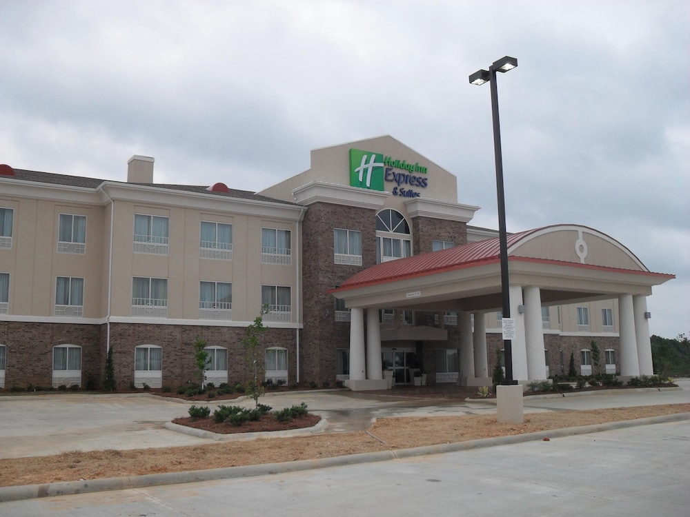 holiday inn express and suites winona north by ihg