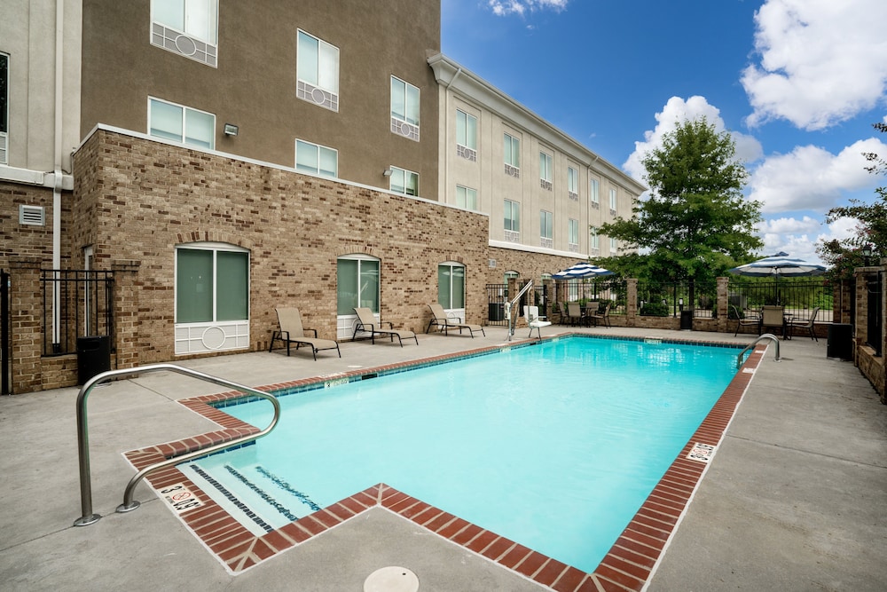 holiday inn express and suites winona north by ihg