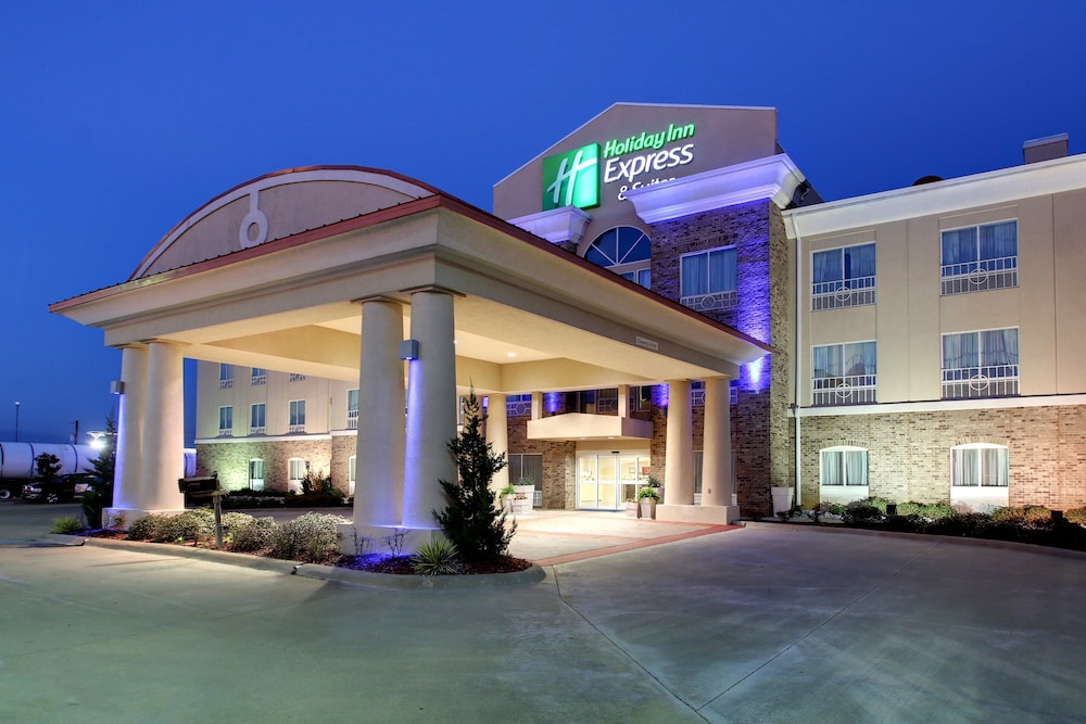 holiday inn express and suites winona north by ihg