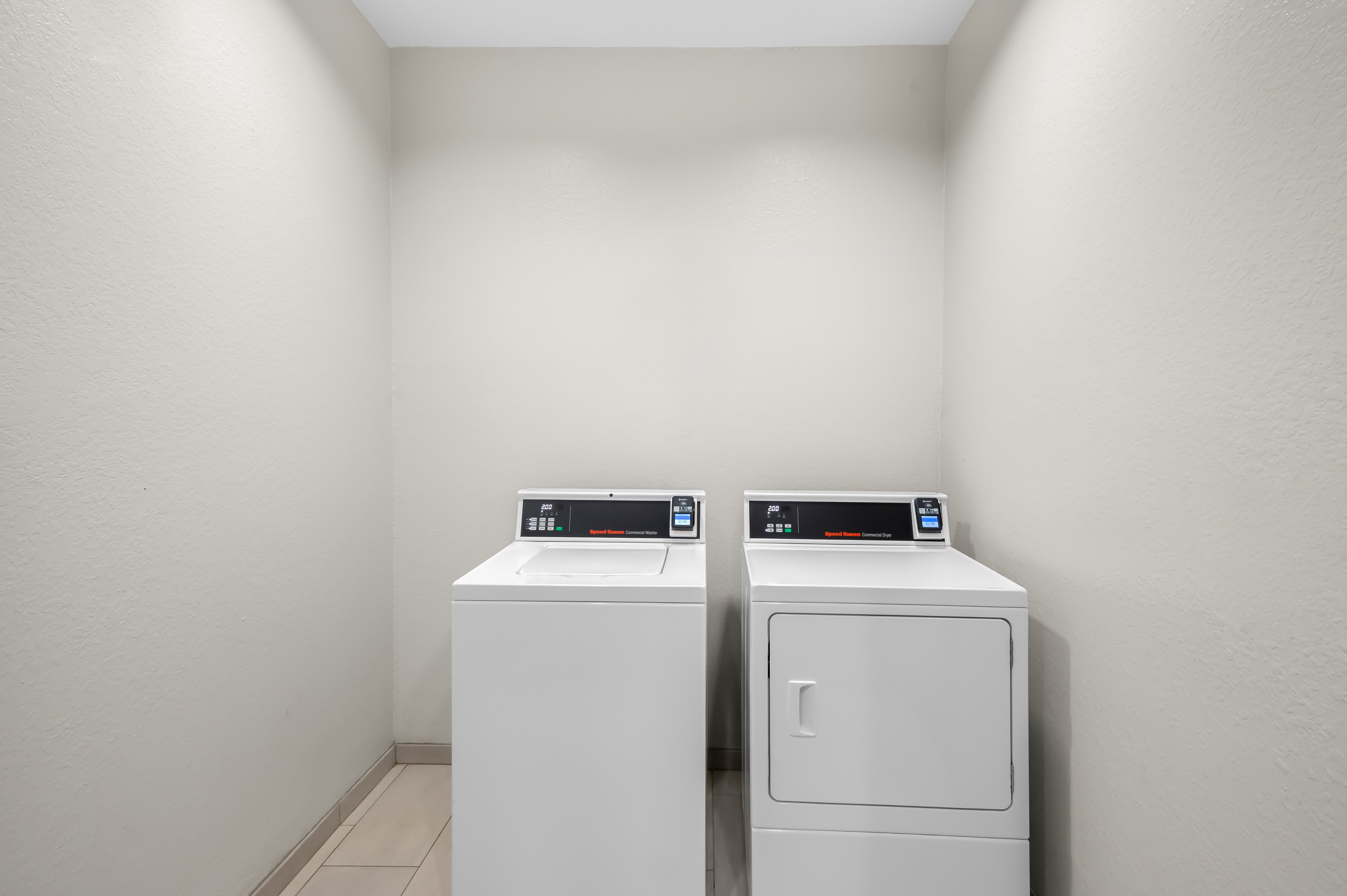 holiday inn express and suites morrilton by ihg