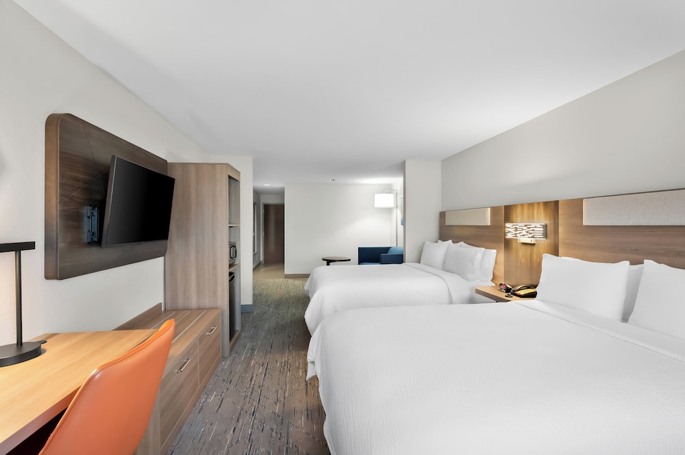 holiday inn express and suites morrilton by ihg