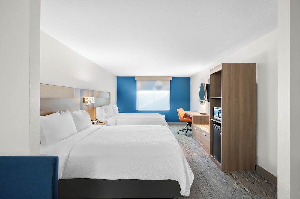 holiday inn express and suites morrilton by ihg