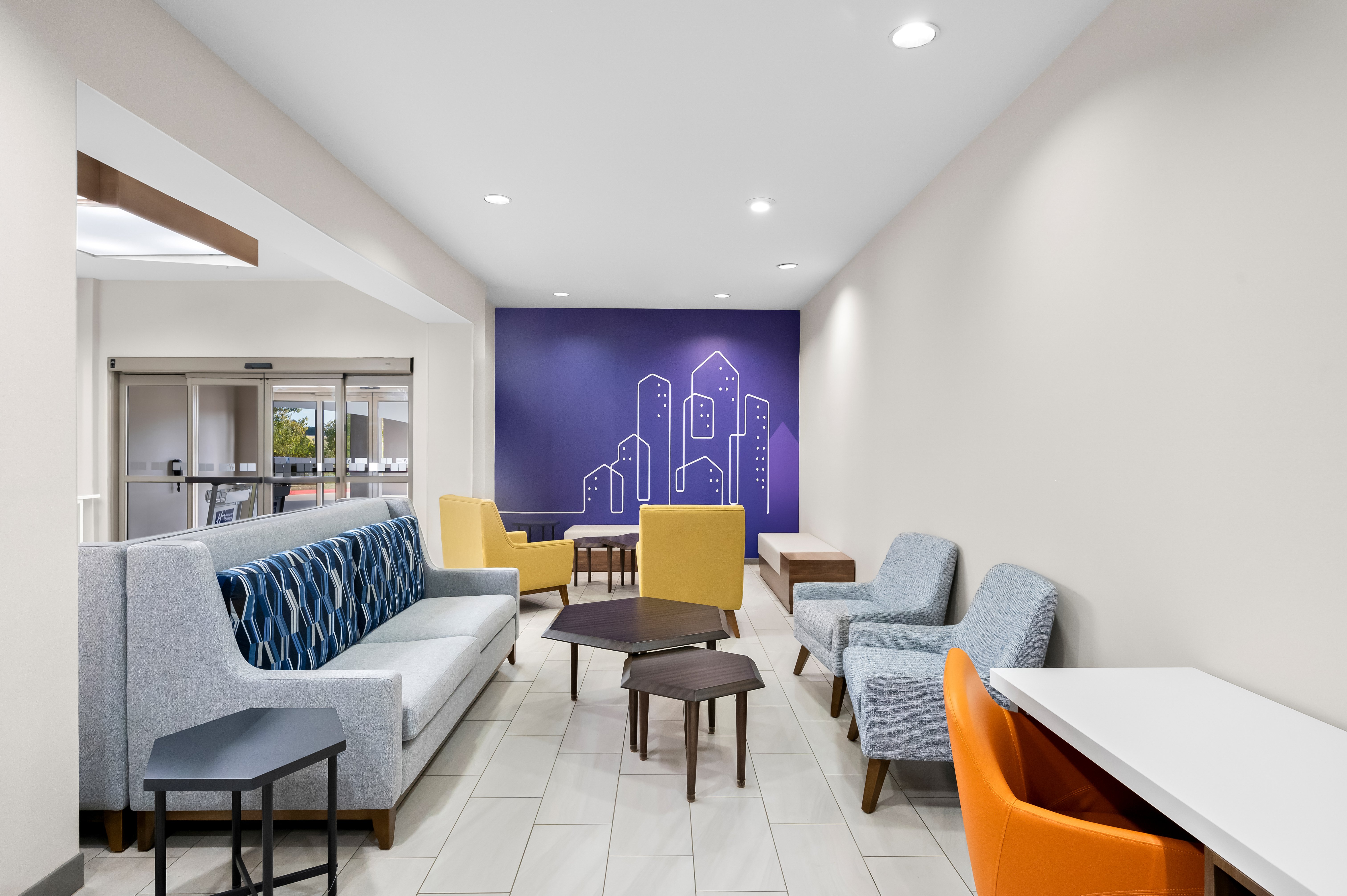 holiday inn express and suites morrilton by ihg