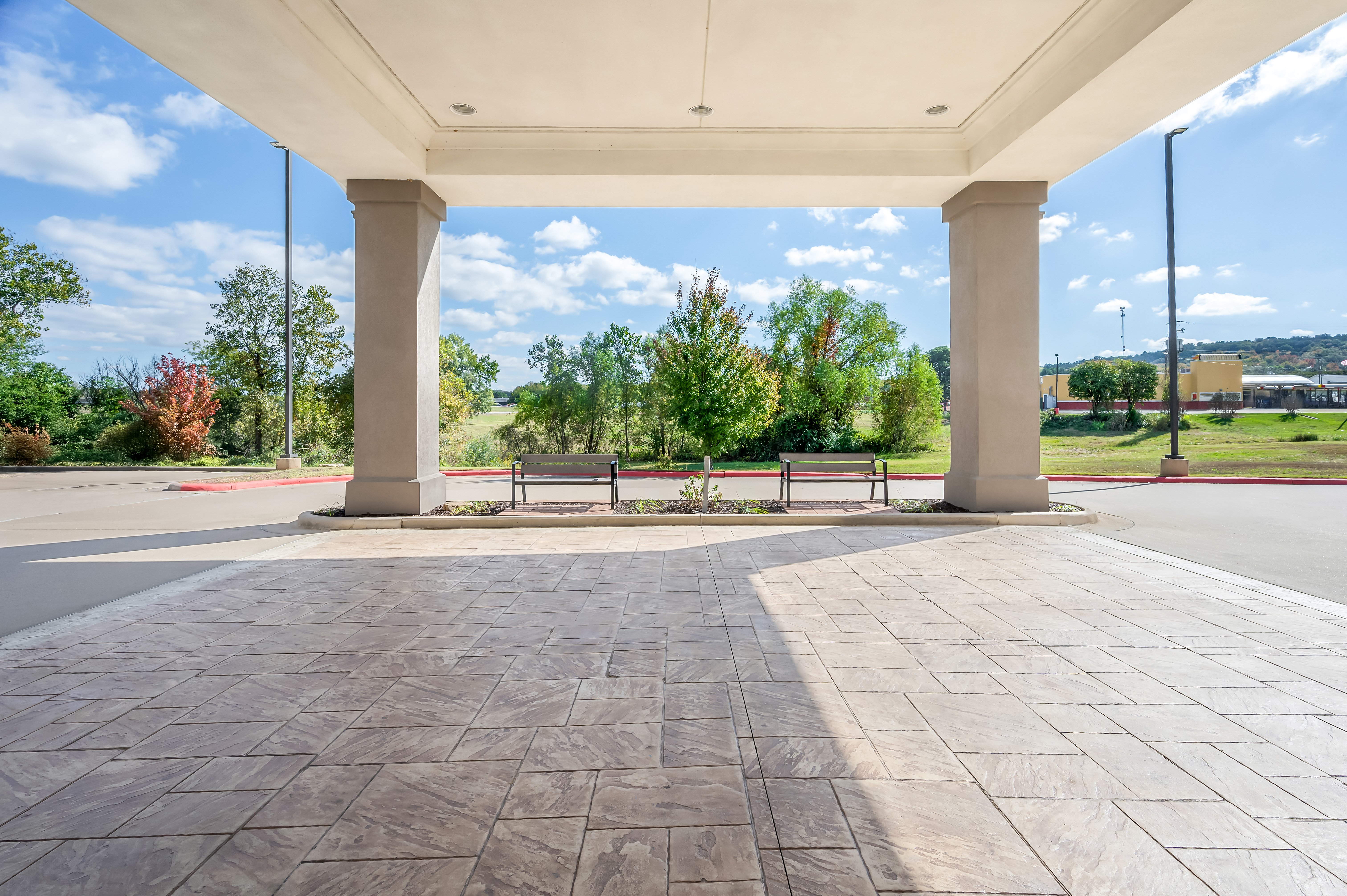 holiday inn express and suites morrilton by ihg
