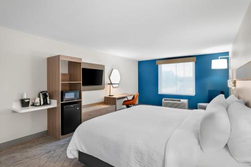 holiday inn express and suites morrilton by ihg