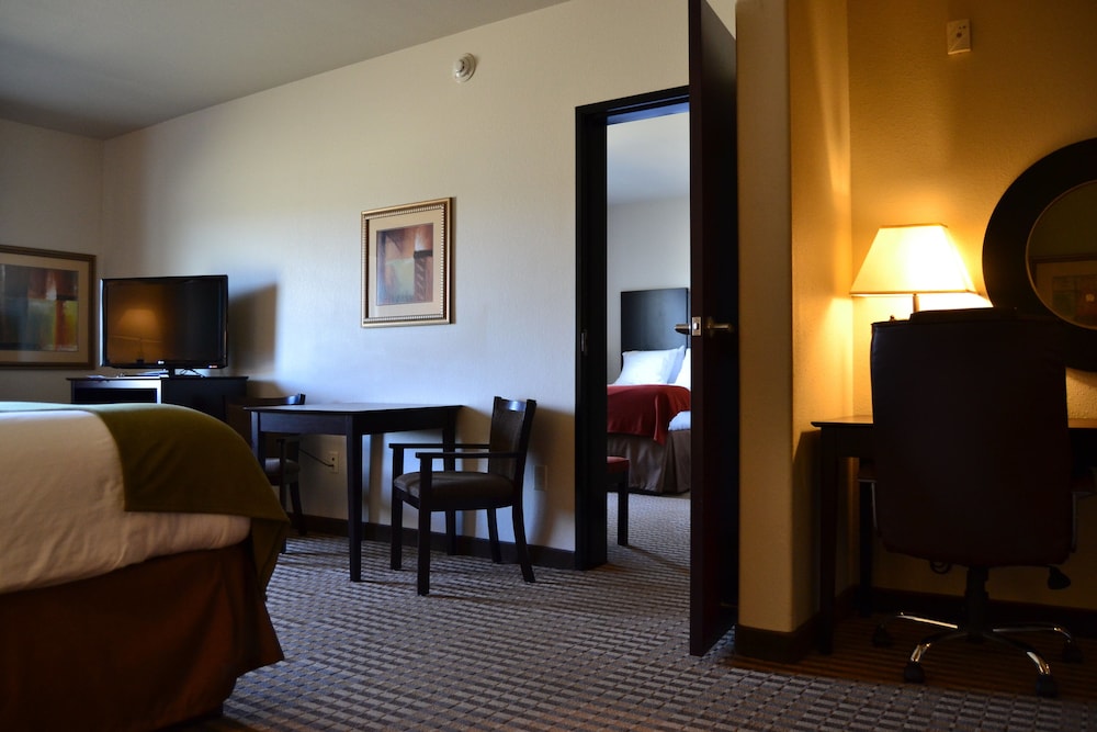 holiday inn express heber springs by ihg