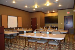 holiday inn express heber springs by ihg