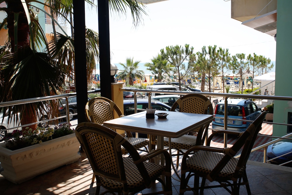 hotel bella vista