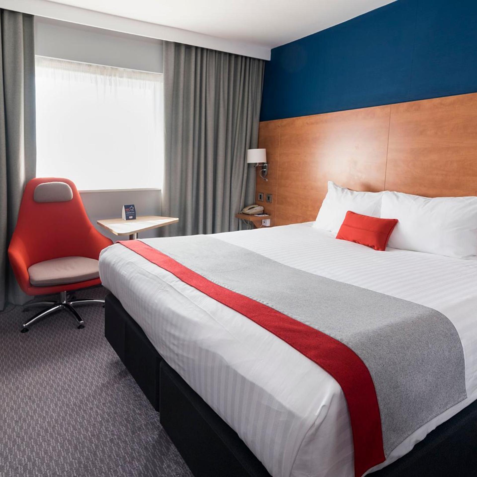 holiday inn express birmingham star city an ihg hotel