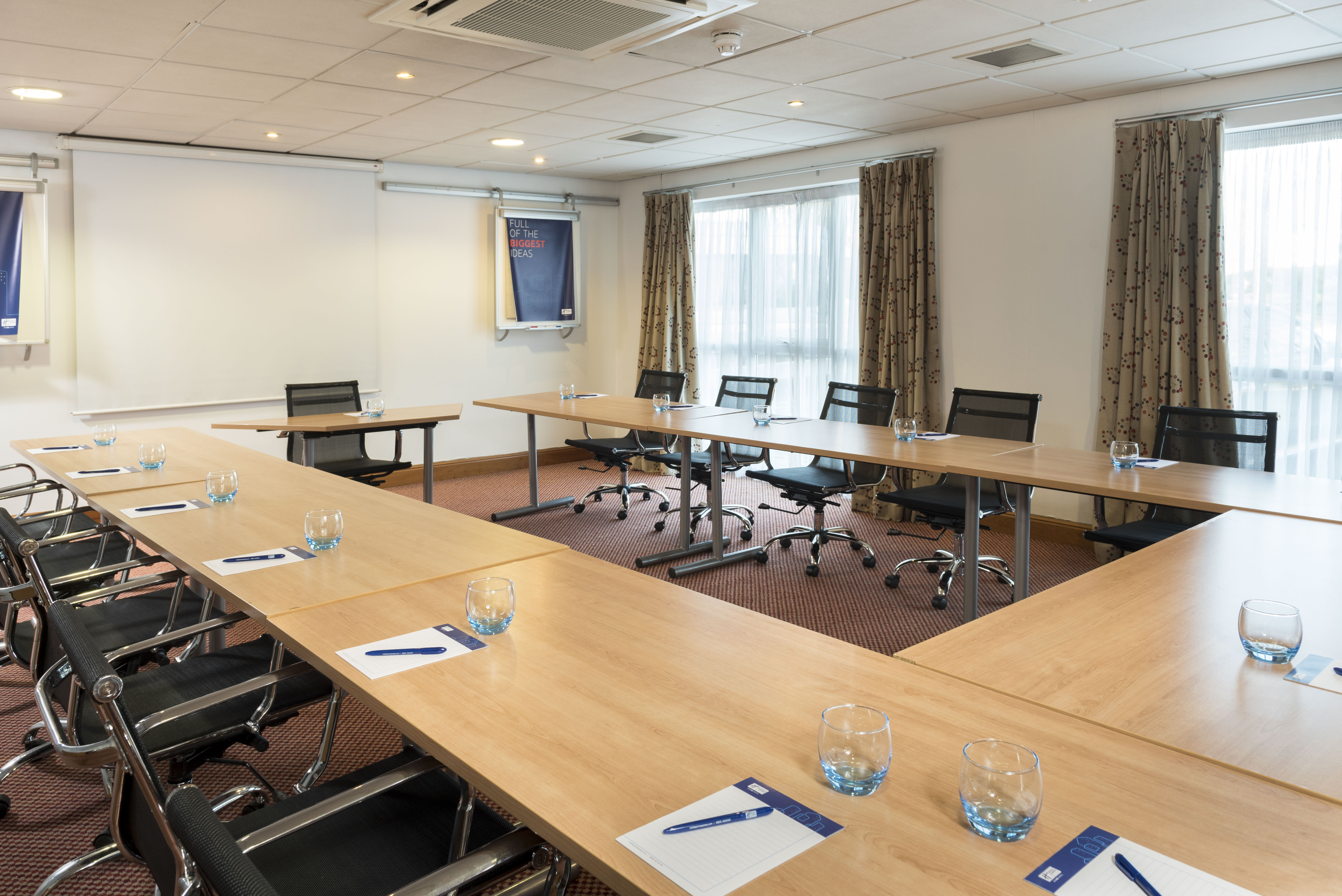 holiday inn express birmingham star city an ihg hotel
