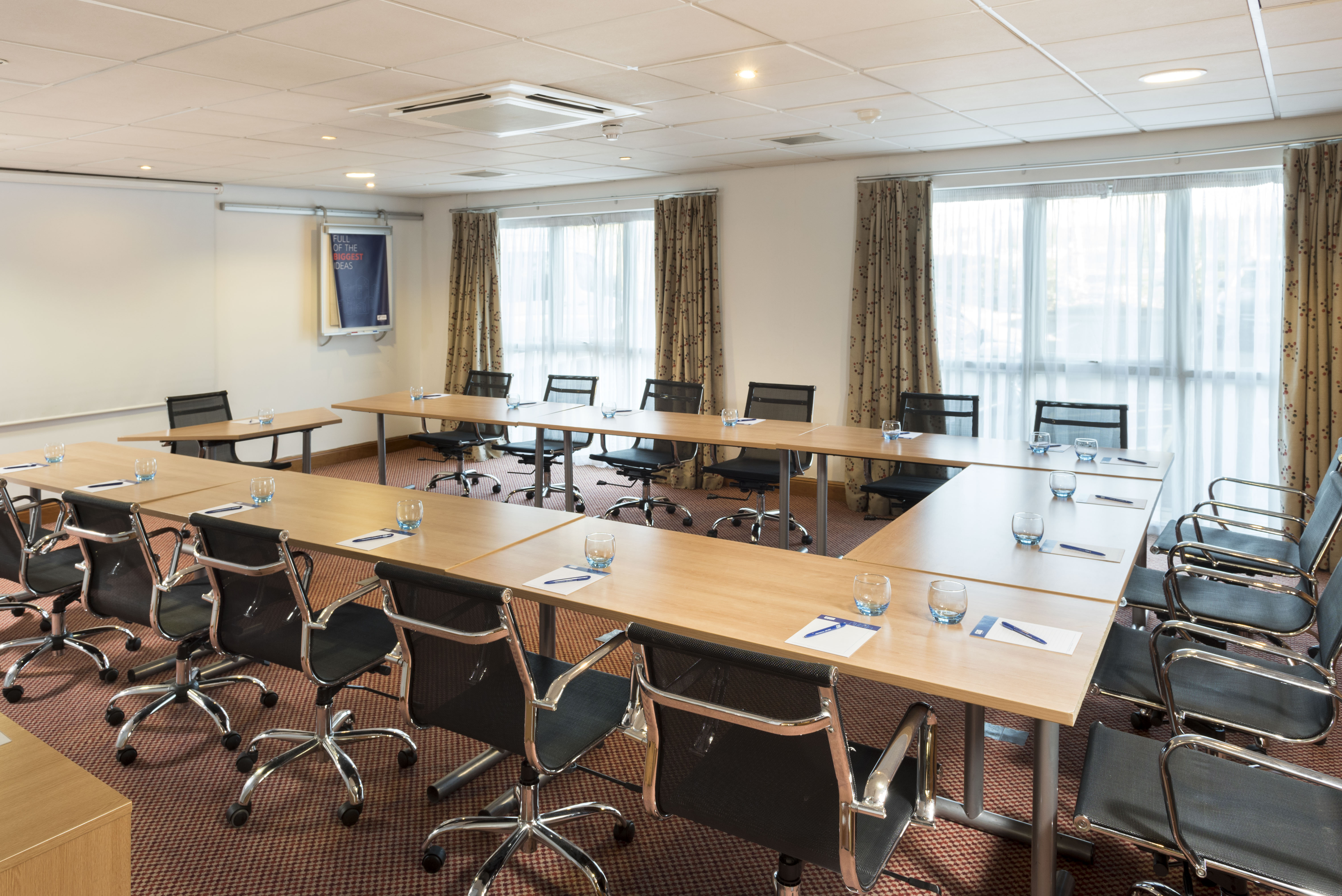 holiday inn express birmingham star city an ihg hotel