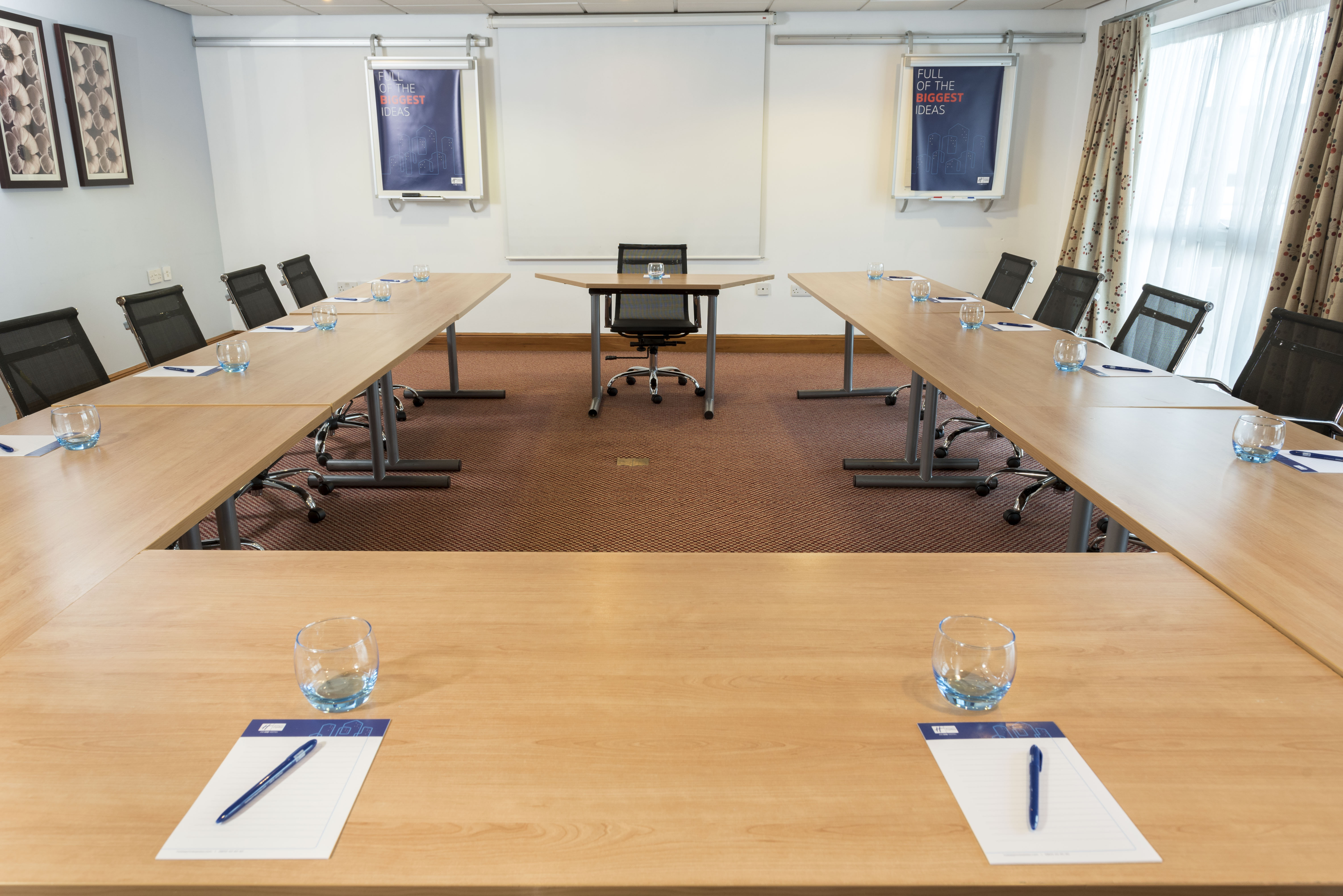 holiday inn express birmingham star city an ihg hotel